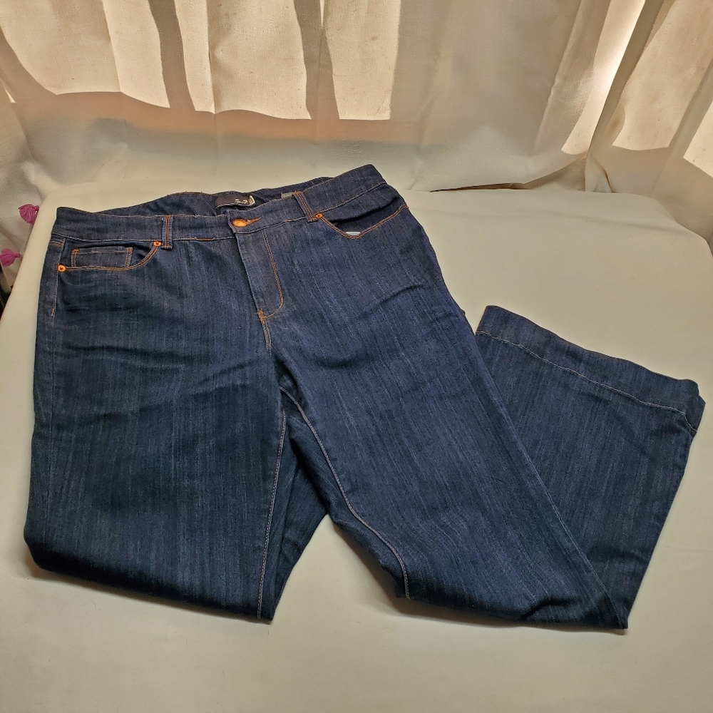 Seven Sexy Flare Jeans Size 16 Dark Wash Like New